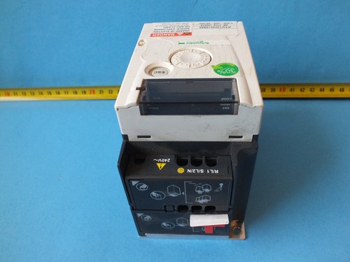 SCHNEIDER ATV12H018M2 0,18KW-1/4HP Converter - Picture 3 of 5