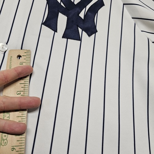 Derek Jeter New York Yankees Jersey Majesitc Pin Stripe Stitched Vintage MLB #2 - Picture 13 of 22