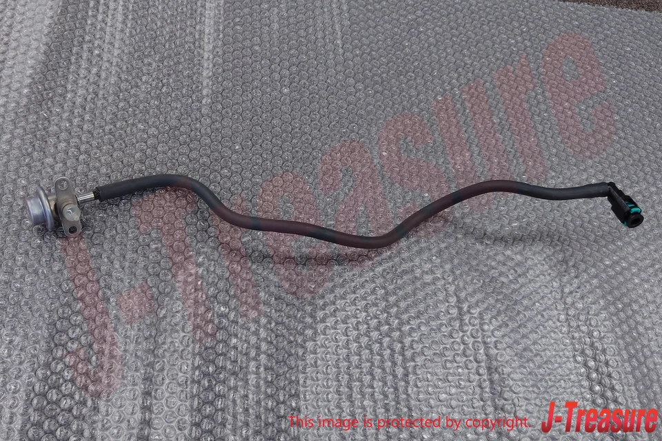 NISSAN 370Z Z34 09-20 Genuine Fuel Injection Pressure Damper Assy 22675-JK20B - Imagem 2 de 4