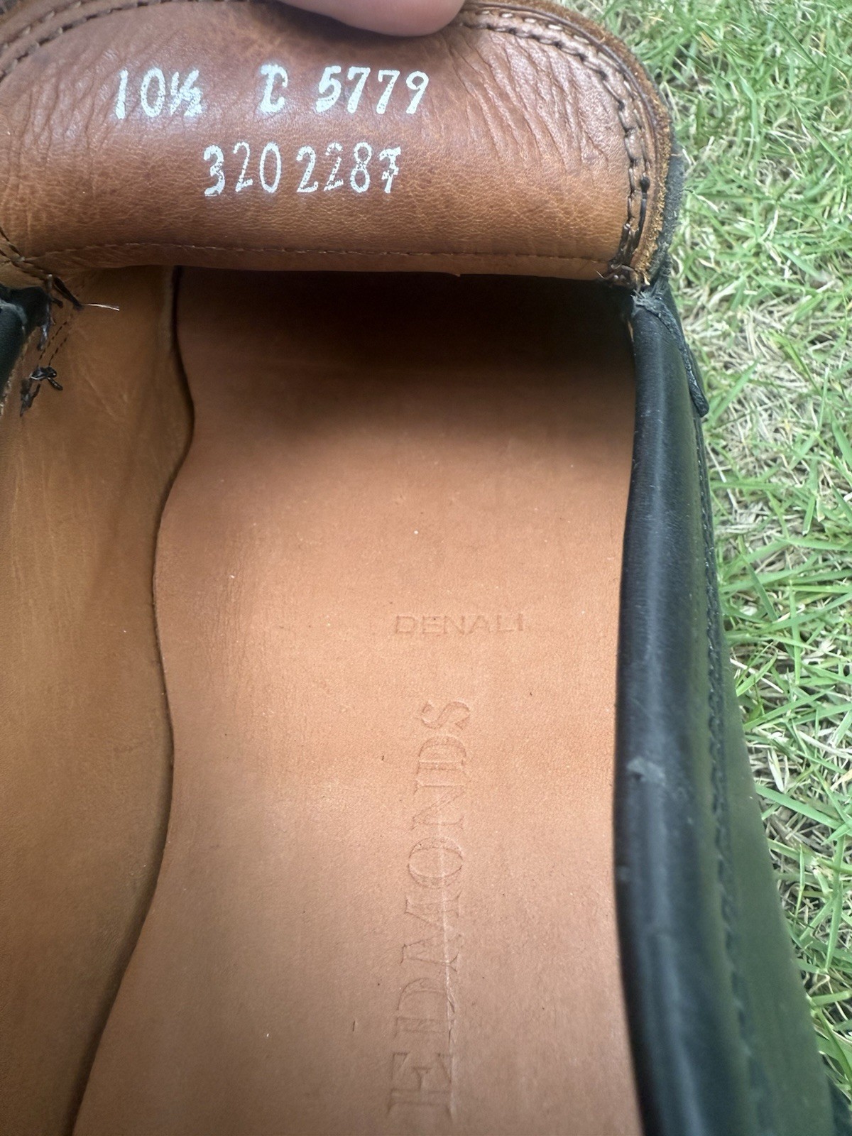 Allen Edmonds Denali Split Toe Leather Loafers Me… - image 8