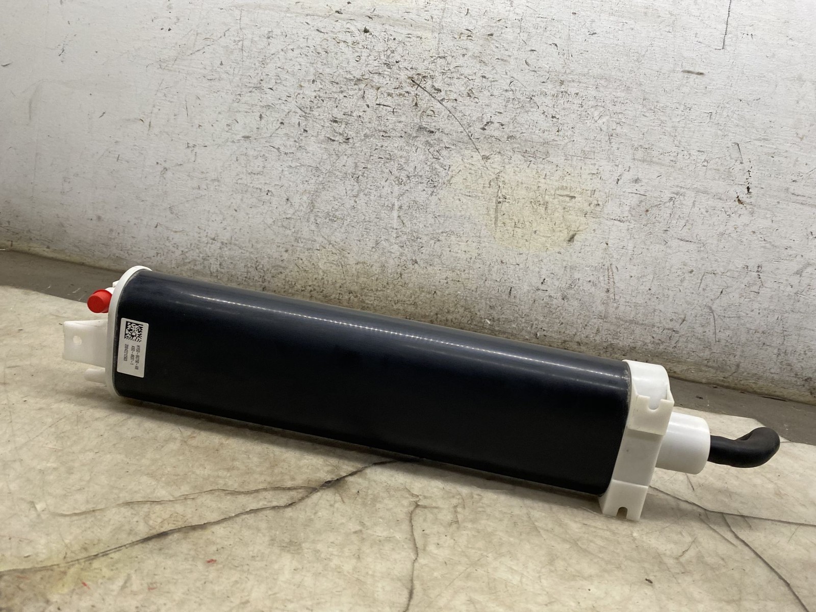 2020-2025 ASTON MARTIN DBX 4.0L FUEL VAPOR EVAPORATOR CHARCOAL FILTER CANISTER