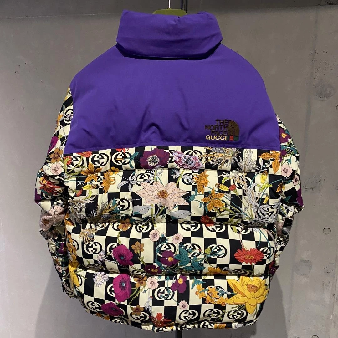 Piumino Gucci The North Face ad incastro modello Gg logo ricamo