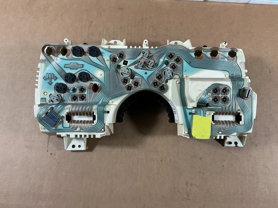 Cuadro de instrumentos velocímetro Chevrolet Camaro 1990-1991 25088981 OEM Foto 4 de 4