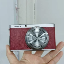 Fujifilm XF1 X Series 12.0MP 4x Optical Zoom Compact Digital Camera Red - 90%New