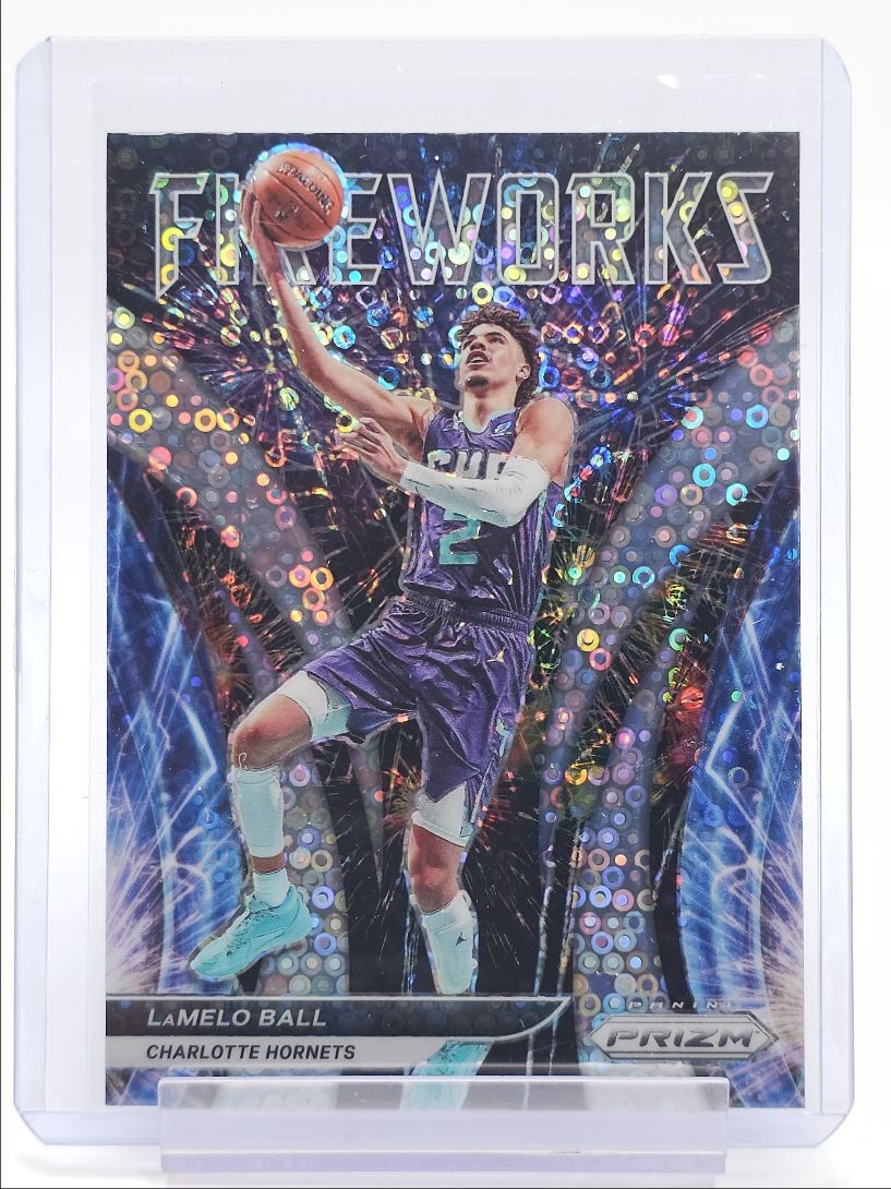 LAMELO BALL 2021-22 PANINI PRIZM FIREWORKS FAST BREAK HORNETS #12 Q6561