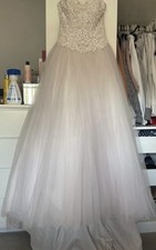 Beaded Lace Sweetheart Ball Gown Justin Alexander Wedding Dress 4034
