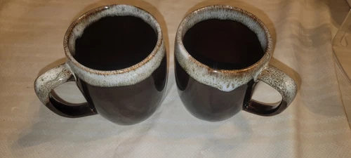Pair Of Vintage Pfaltzgraff Gourmet Brown Drip Glaze Coffee Cup