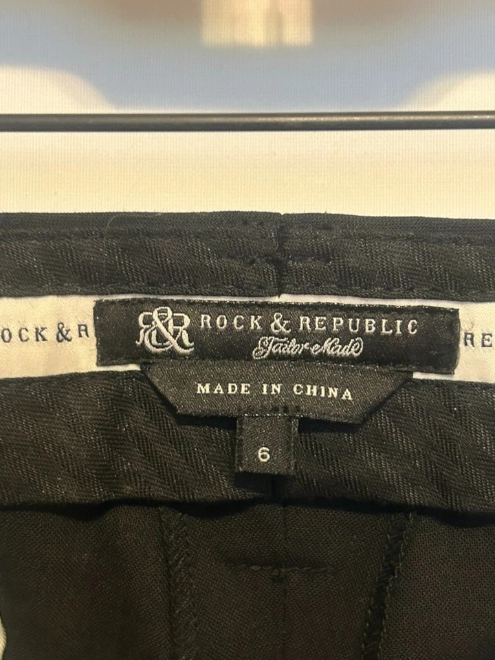 Rock &Republic ~Tailor Made Women's Mid-Rise Wool Blend Black Long Shorts ~Sz. 6 - Imagem 4 de 4
