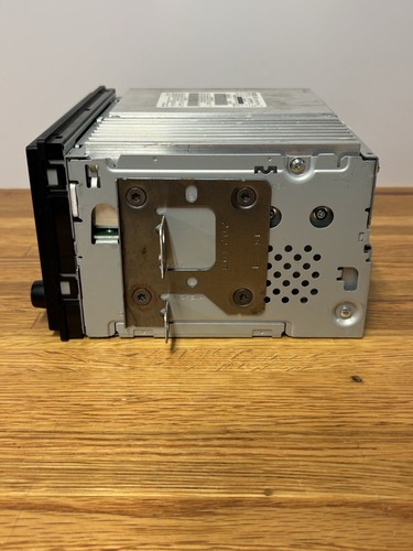 Radio estéreo para automóvil Nissan Titan OEM Panasonic/cambiador de 6 CD modelo #28185 9FD1A - Imagen 3 de 6