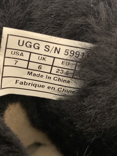 UGG BAILEY BUTTON Swarovski Crystal Suede Boots #5991 Toddler US7 Black - Picture 11 of 12