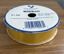 Gelbes Band Paramount von Herzen Hergestellt in Italien 32 Fuß 3/4 Zoll breit Vintage