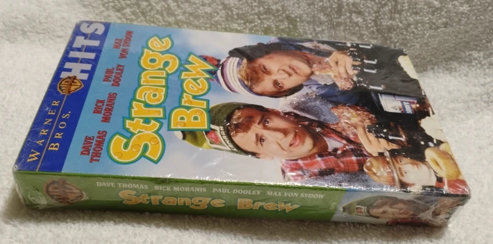 Strange Brew VHS Video Tape Bob and Doug McKenzie SCTV Comedy NOS Watermark  - Изображение 3 из 4