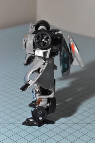Transformers 2007 Deluxe Autobot Jazz Figure (per ricambi o riparazioni COSÌ COM'È) - Foto 3 di 13