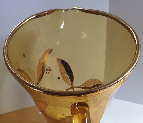 Vintage Mid-Century Light Amber Glass Gilt Leaf Pitcher / Jug - Picture 3 of 4