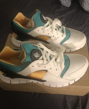 huarache free gold