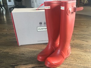 hunter tall red boots