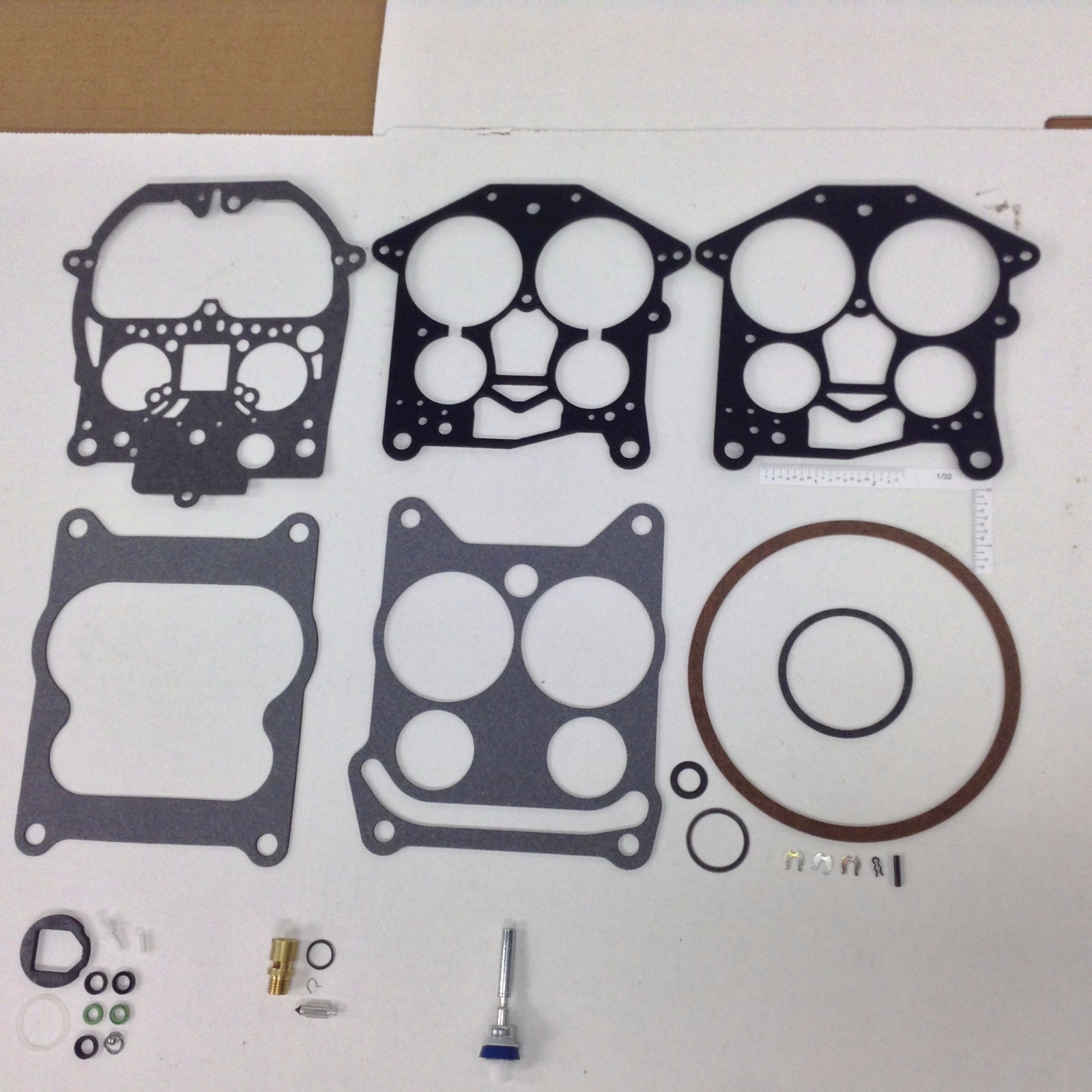 ROCHESTER QUADRAJET MARINE CARBURETOR KIT MERCRUISER 823426A1 eBay