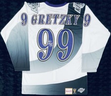 *RARE* Wayne GRETZKY Signed Los Angeles Kings BURGER KING Jersey *UPPER DECK*