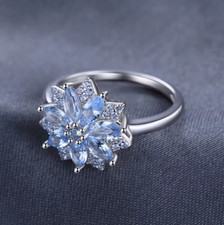 Exquisite 925 Sterling Silver Light Blue Spinel Flower Cocktail Ring