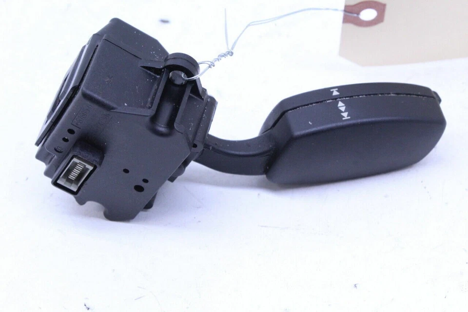 2006-2010 BMW 525i 530i 535i 550i M5 Cruise Control Switch OEM Used - Image 2 of 4