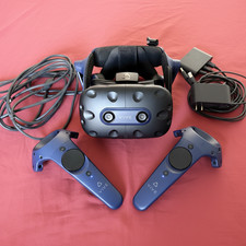 Juego de auriculares, controladores, caja de enlaces y cables HTC Vive Pro 2 VR