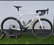 Image of Trek Madone SLR7 Gen 8 Ultegra di2 12 speed Era White