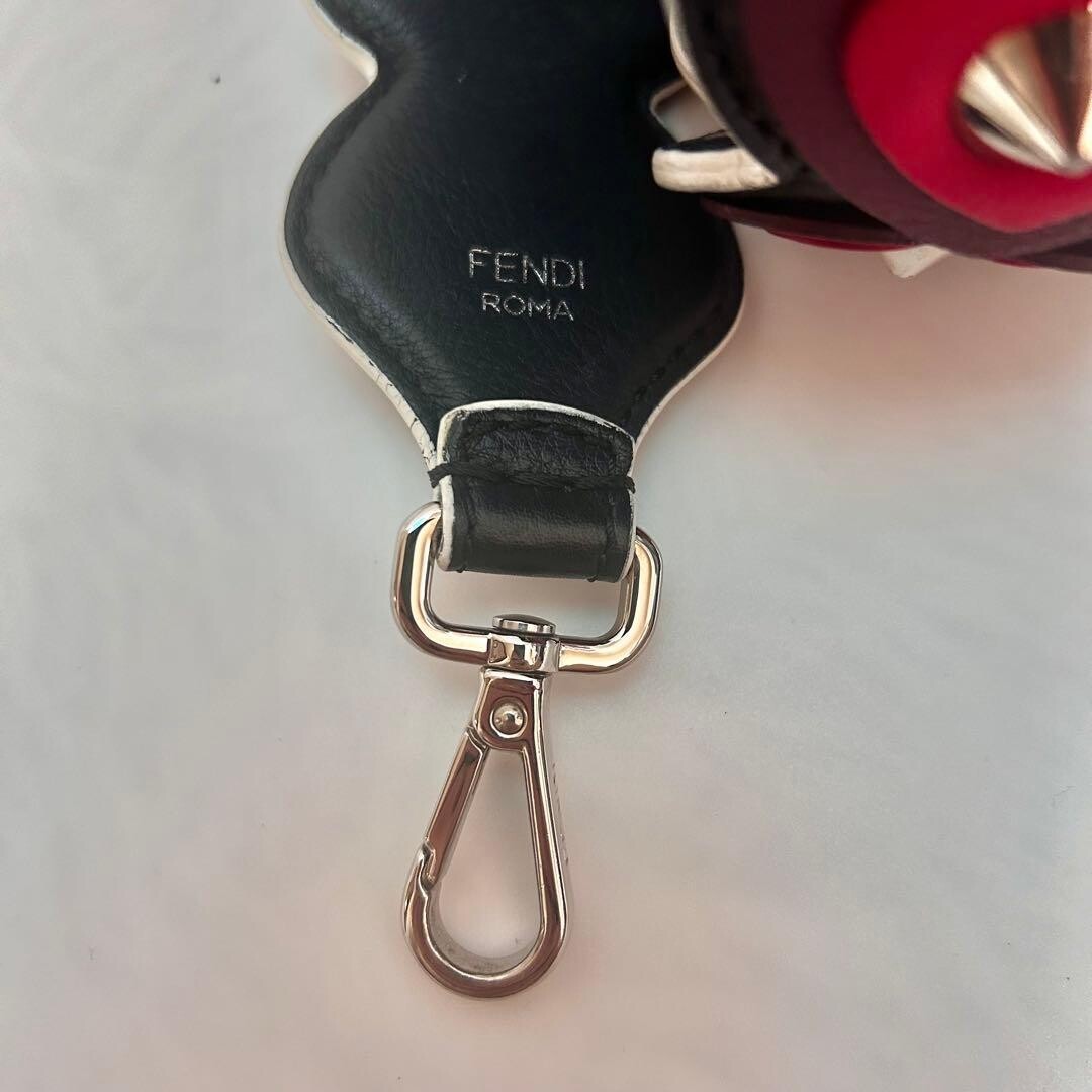 FENDI Shoulder Y2K Studs Strap You Heart Black Leather Vintage Auth From Japan — image 3