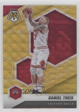 2020-21 Panini Mosaic Mosaic Gold Wave Prizm Daniel Theis #139 0c3