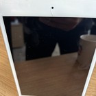 Foto 9 di 10