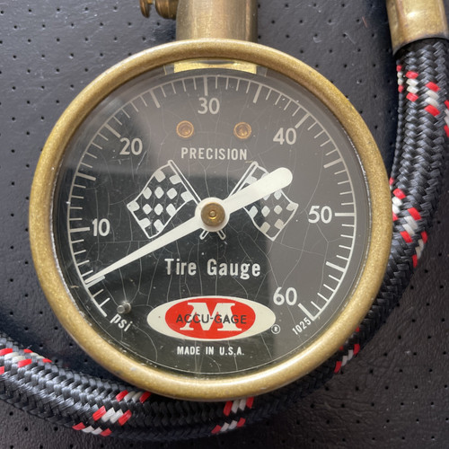 De colección Meiser M Accu-Gage Precisión 60 psi Neumático Calibre Bandera a Cuadros EE. UU. - Imagen 3 de 7