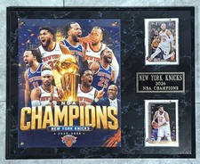 New York Knicks 2025-2026 NBA CHAMPIONS 12X15 PLAQUE With 2 cards