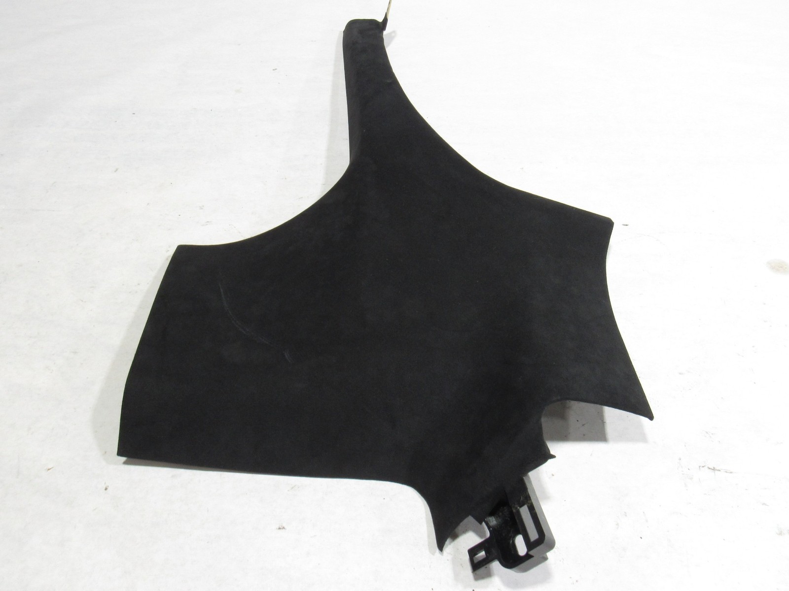 18-21 Aston Martin Vantage 2019 Right Passenger B Pillar Trim Cover Panel :O