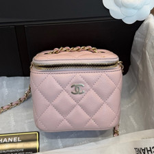 Chanel Diamond Calfskin Vanity Case Gold Chain Pink Crossbody Bag D