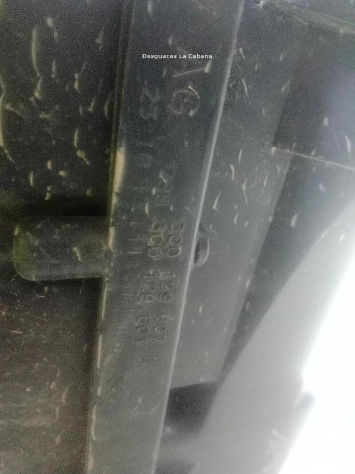 3Q0129607 CAJA FILTRO AIRE para AUDI Q3 (8UB 8UG) 2.0 TDI 2011 22358578 - Imagen 2 de 3