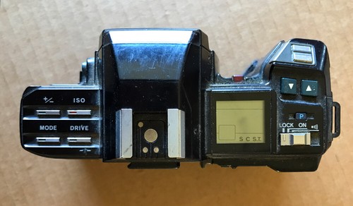 Minolta Maxxum 7000 Body for Parts or Repair - Picture 7 of 10