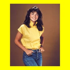 Justine Bateman - Family Ties #D1Z711 - 8x10 Photo Printed at a Lab