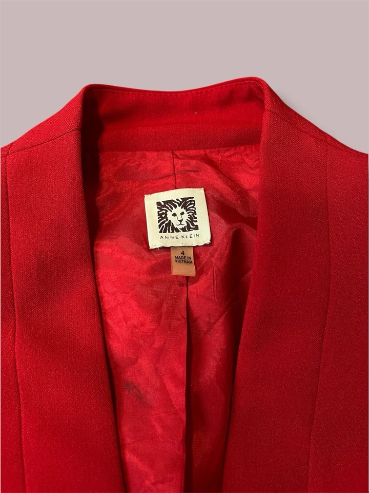Orig. CHAQUETA BLAZER ANNE KLEIN ROJA DELANTERA ABIERTA TALLA 4 $139 Foto 3 de 4