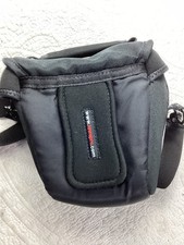 Lowepro Black Compact Camera Shoulder Bag With Adjustable Strap EUC