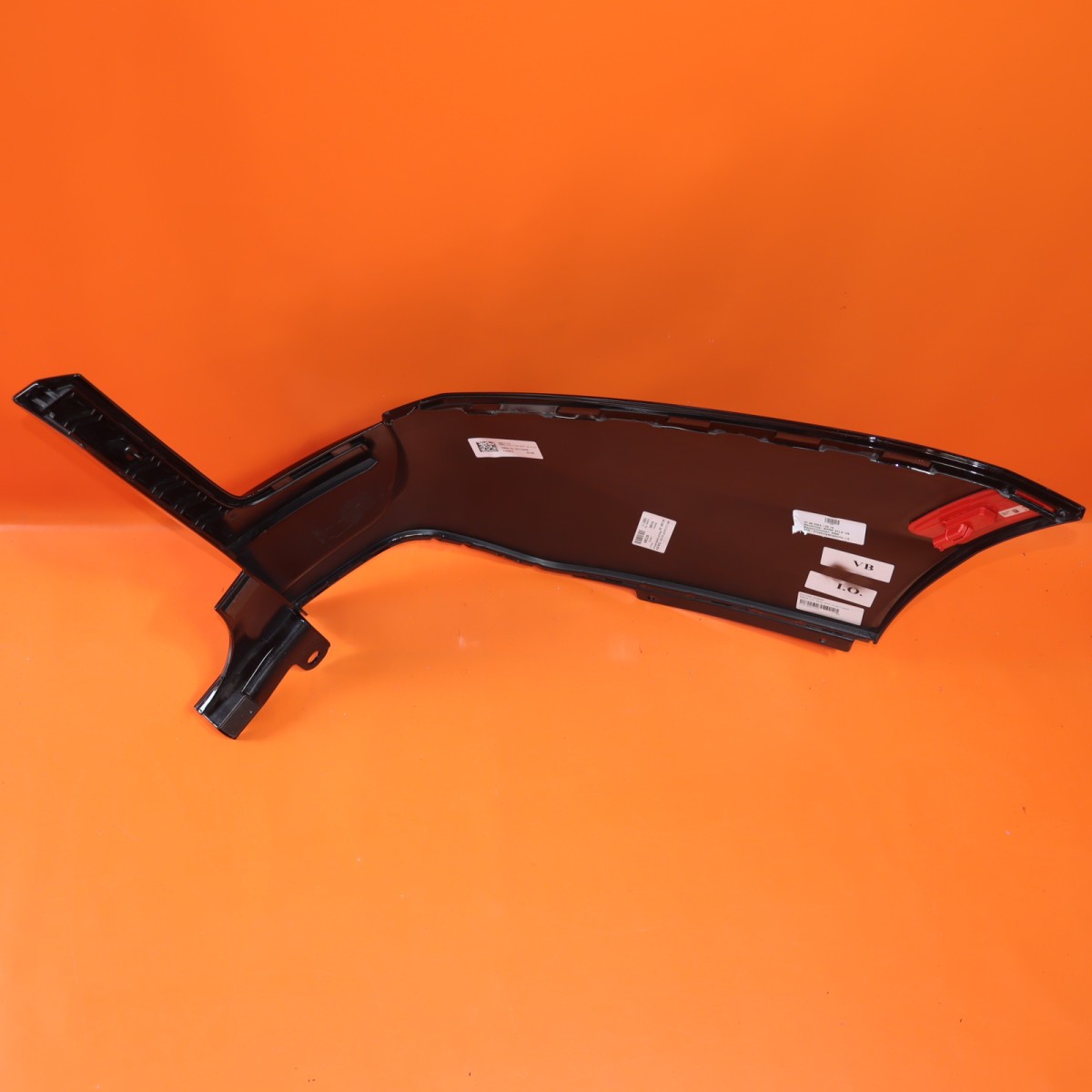 ROLLS ROYCE CULLINAN REAR BUMPER TRIM LEFT DRIVER 2025 2026 5A7AE91-01 OEM
