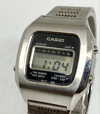 CASIO CASIOTRON WATCH