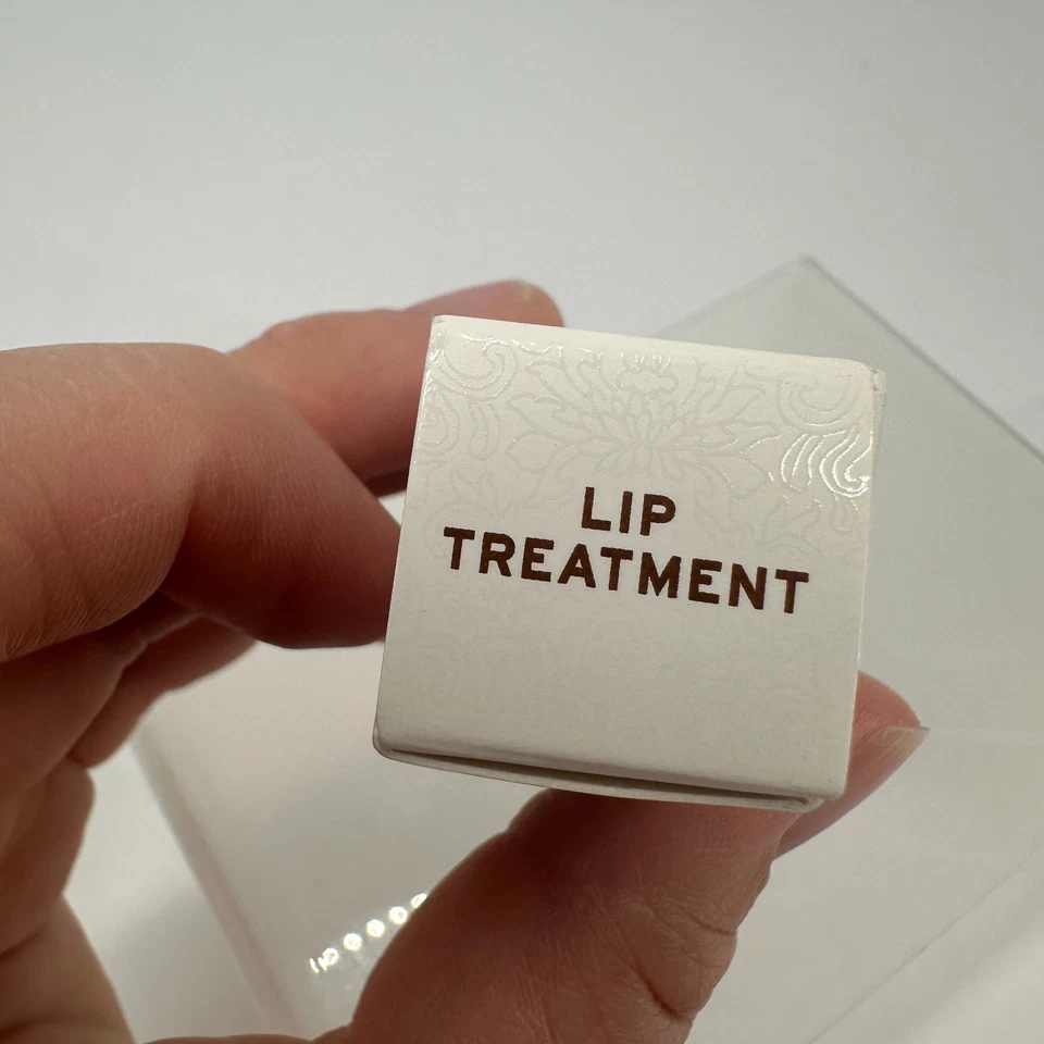 Tratamiento labial Fresh Sugar Advanced Therapy textura brillante hidratante 0,15 OZ Foto 3 de 4