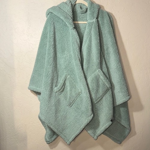 LL Bean Cozy Sherpa tragbarer Überwurf in Farbe Silber Salbeigrün - Bild 1 von 5
