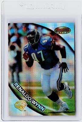 1997 BOWMANS BEST ATOMIC REFRACTOR #104 - RENALDO WYNN RC