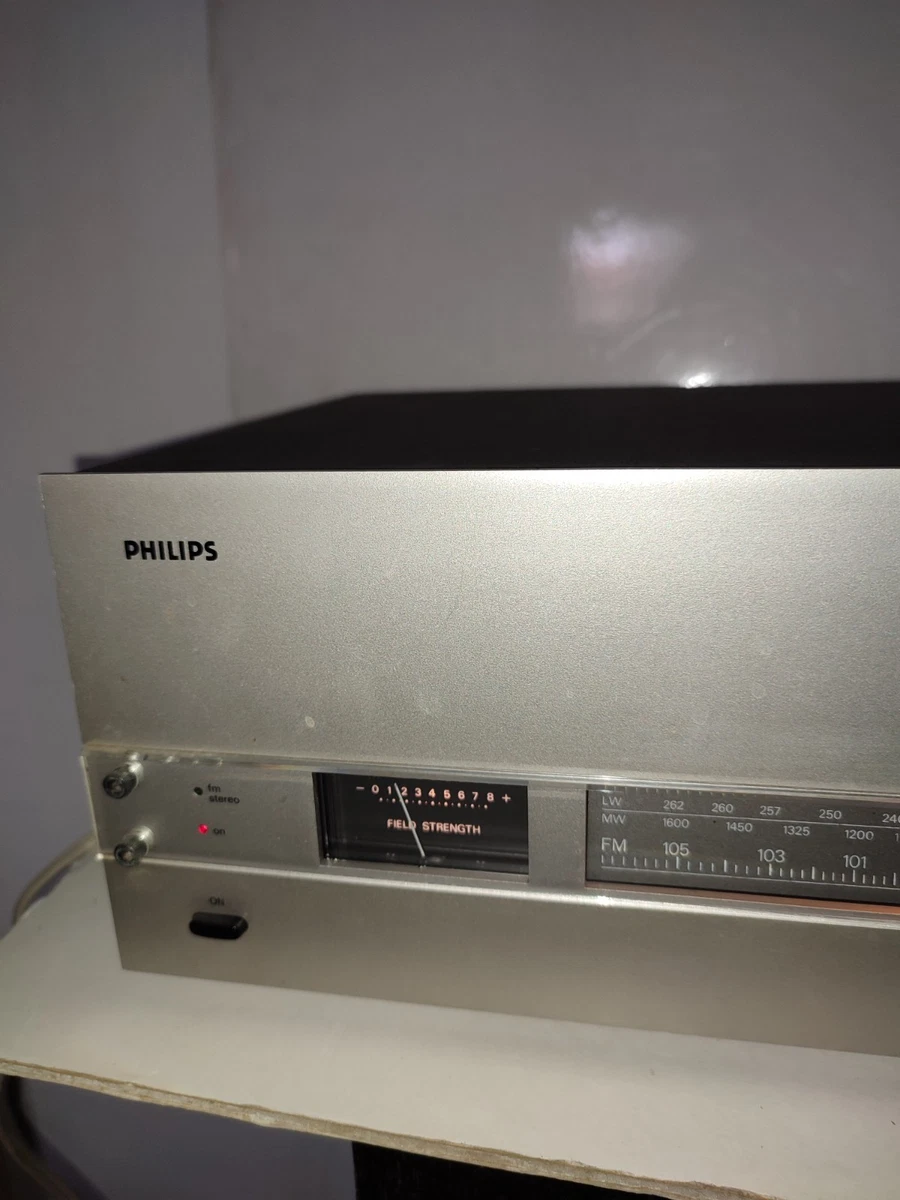 SINTONIZADOR PLATINUM AM/FM PHILIPS 22 AH 690 FUNCIONA EN BUEN ESTADO