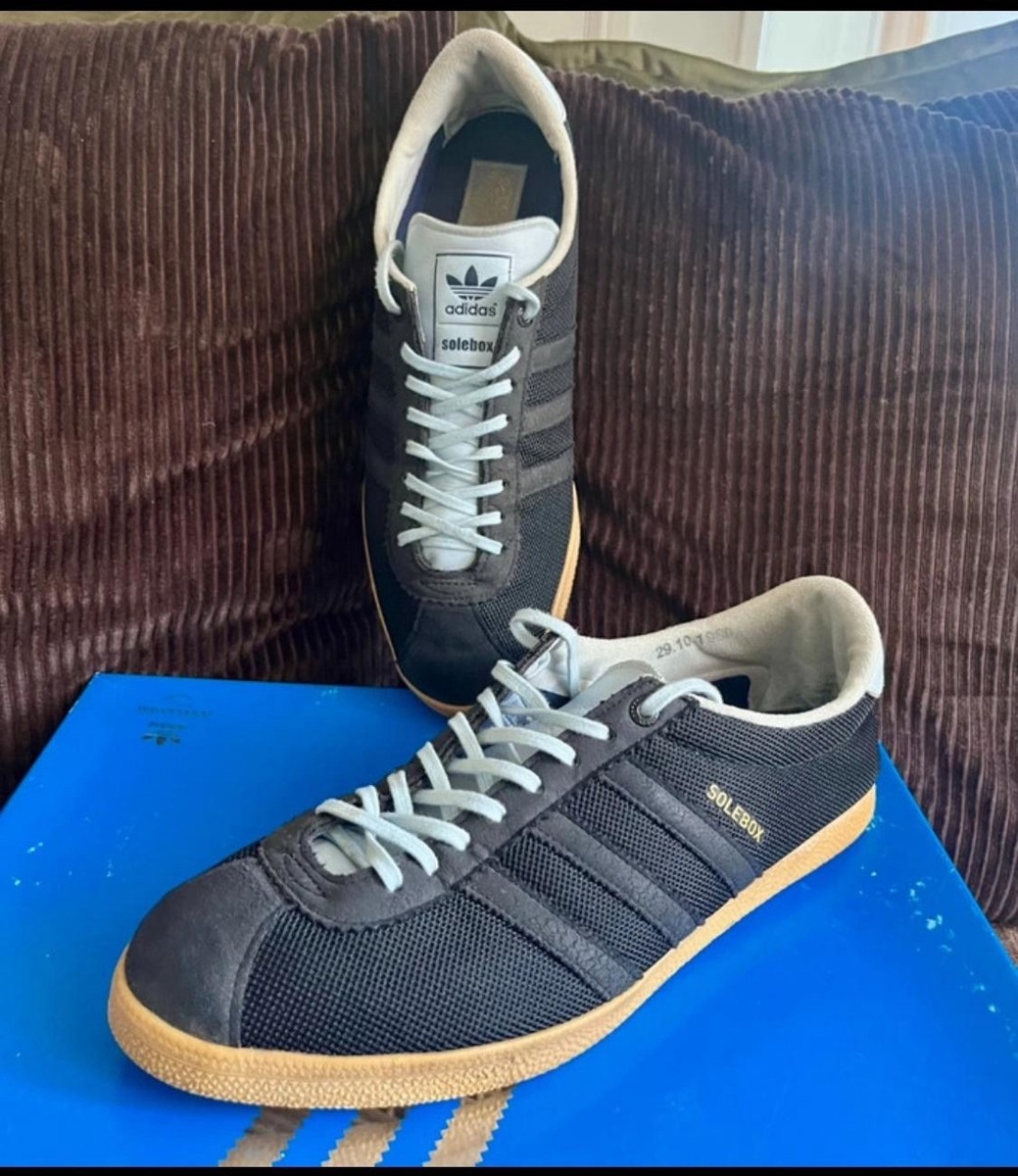 Adidas Berlin Solebox 1/390 UK UK