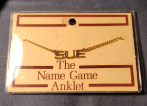 Authentic NOS Vintage The Name Game "SUE" Anklet Gold Plated Personalized