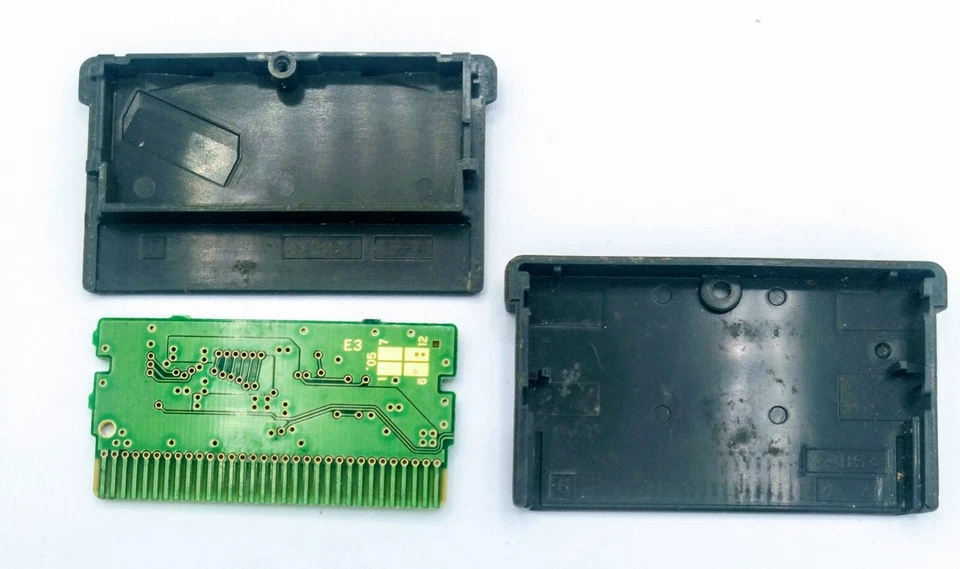 Sims 2 (Nintendo Game Boy Advance, 2005) Cleaned And Tested - Image 2 of 2