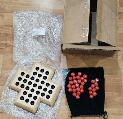 Wooden Solitaire Board Game- 33 Marbles - Picture 1 of 3