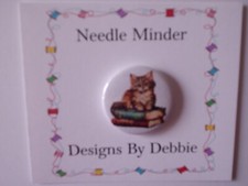 Magnetic Needle Minder Cat with books Magnet Keeper Cross Stitch Fridge Magnet