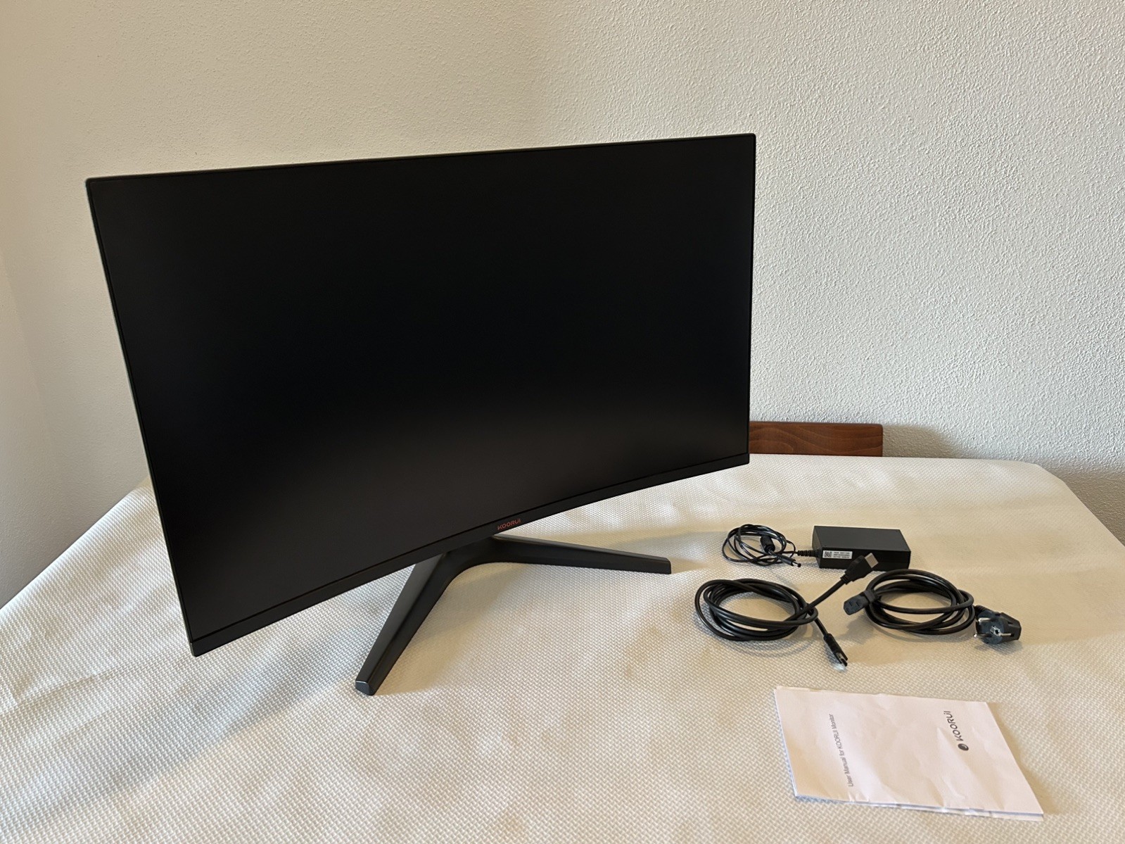32 Pollici Gaming Monitor Curvo, QHD 1440P, 170Hz, VA 1500R Ultrawide Screen